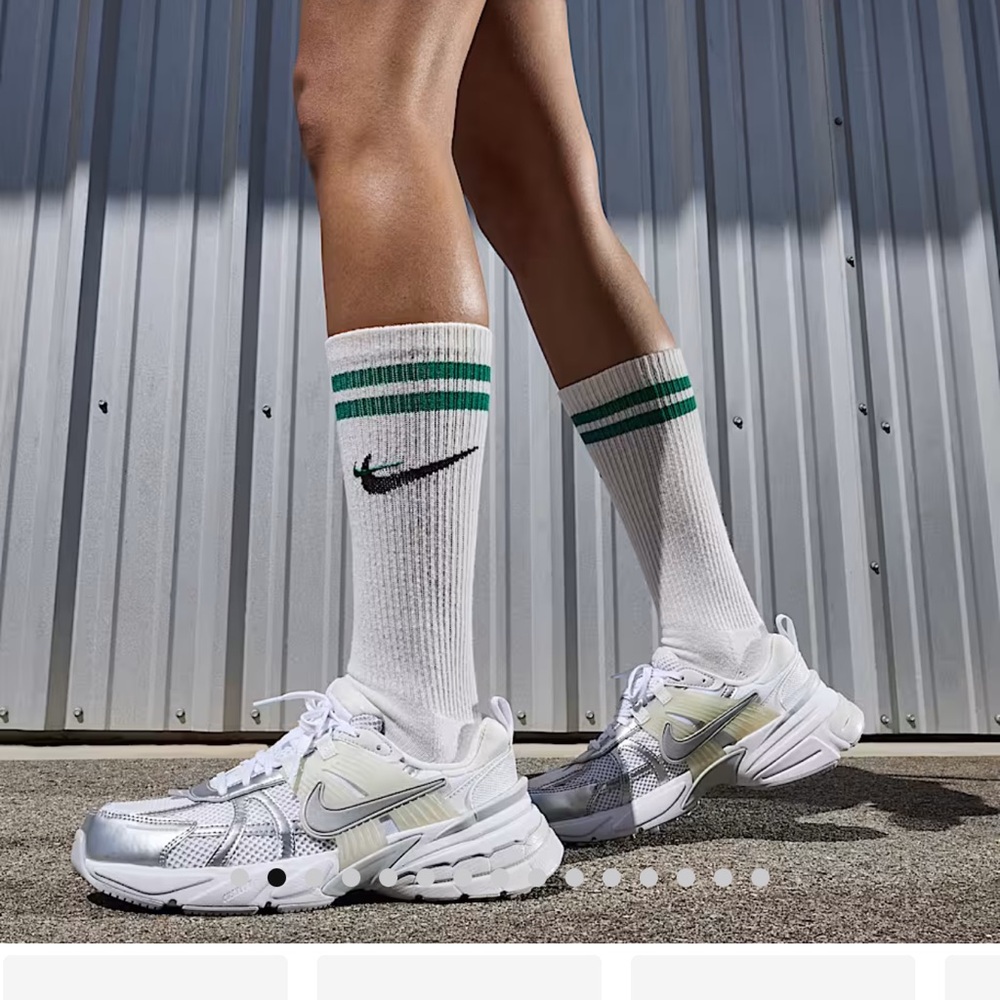 Nike V2K